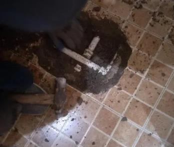 临武卫生间漏水维修公司为您分享下卫生间渗水如何处理及注意事项